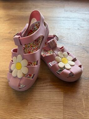 Mini Boden Pink Flower Jelly Sandals